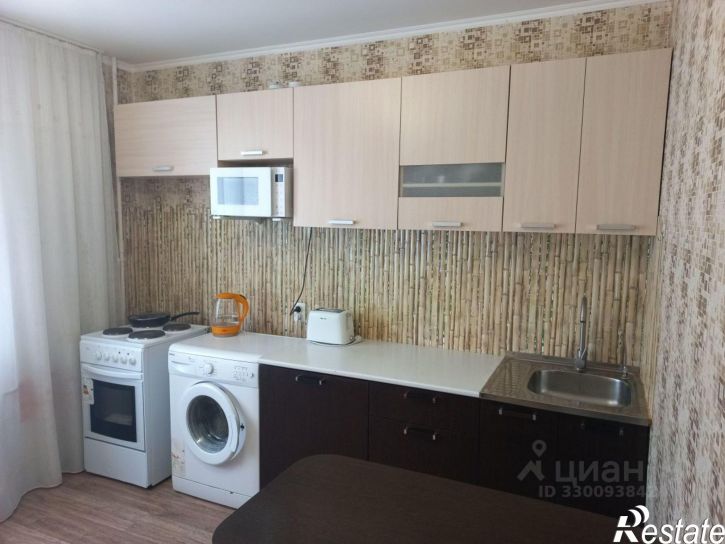 1-комн квартира ул Адмирала Пустошкина, 22 4,  д. 22 4,  к. 4