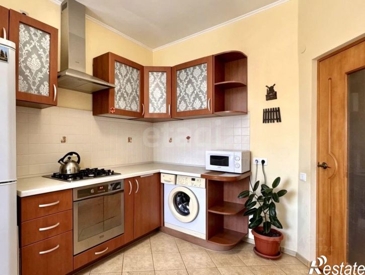 2-комн квартира Парковая улица, 31,  д. 31