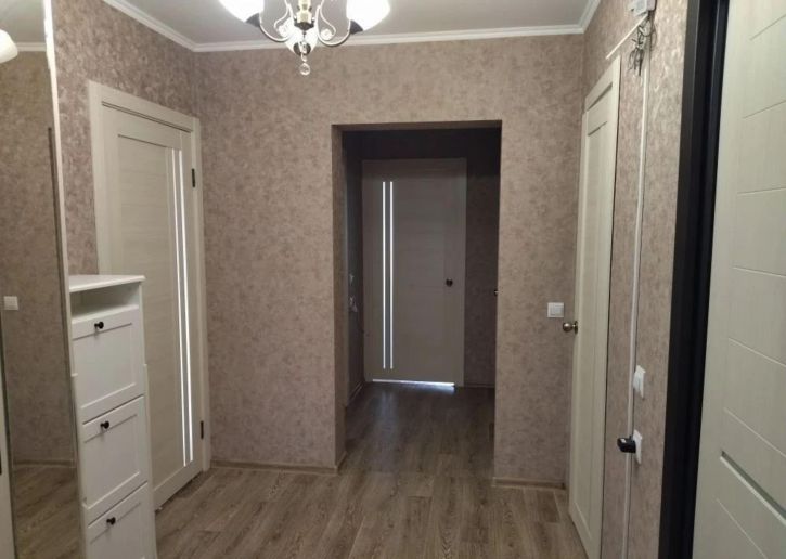 3-комн квартира улица Адмирала Пустошкина, 22к4