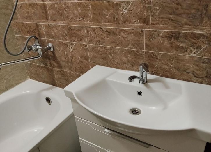 3-комн квартира улица Адмирала Пустошкина, 22к4