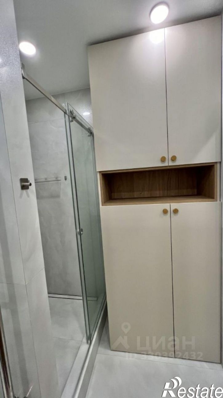 2-комн квартира улица Крылова, 13 к2,  д. 13 к2