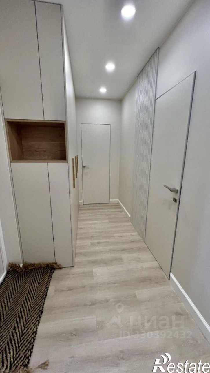 2-комн квартира улица Крылова, 13 к2,  д. 13 к2