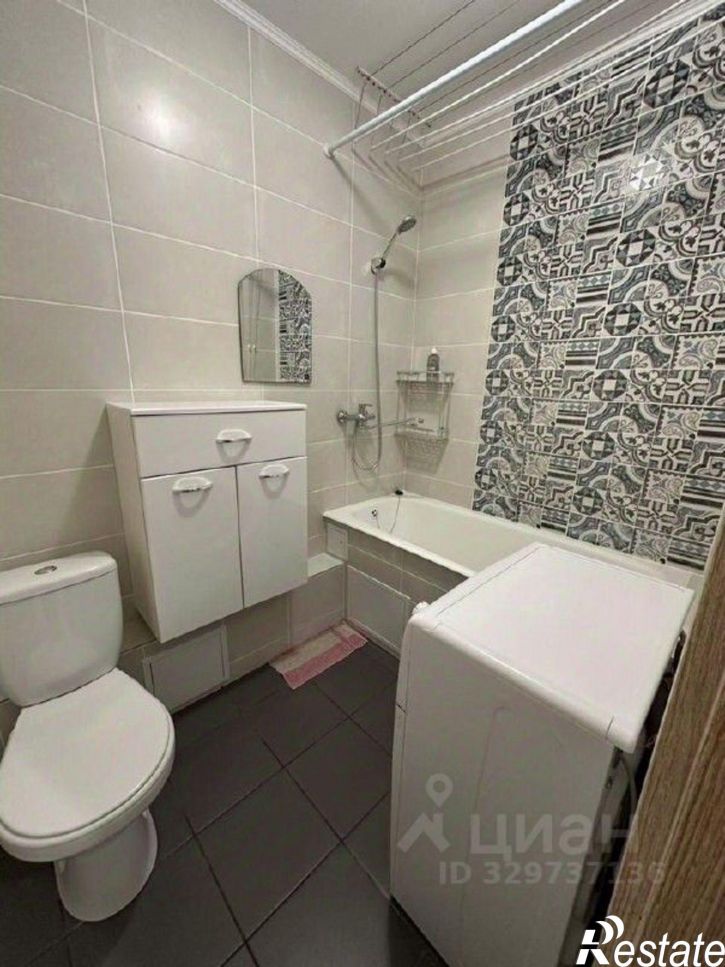 1-комн квартира ул Адмирала Пустошкина, 22 3,  д. 22 3,  к. 3
