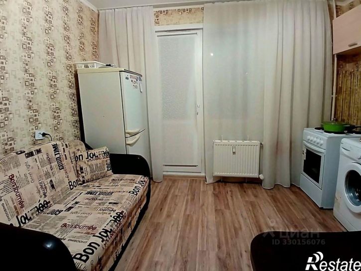 1-комн квартира ул Адмирала Пустошкина, 22 4,  д. 22 4,  к. 4