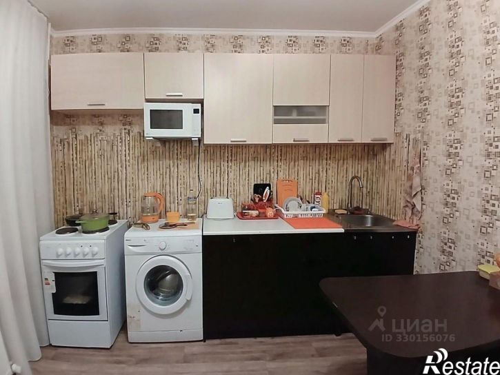 1-комн квартира ул Адмирала Пустошкина, 22 4,  д. 22 4,  к. 4