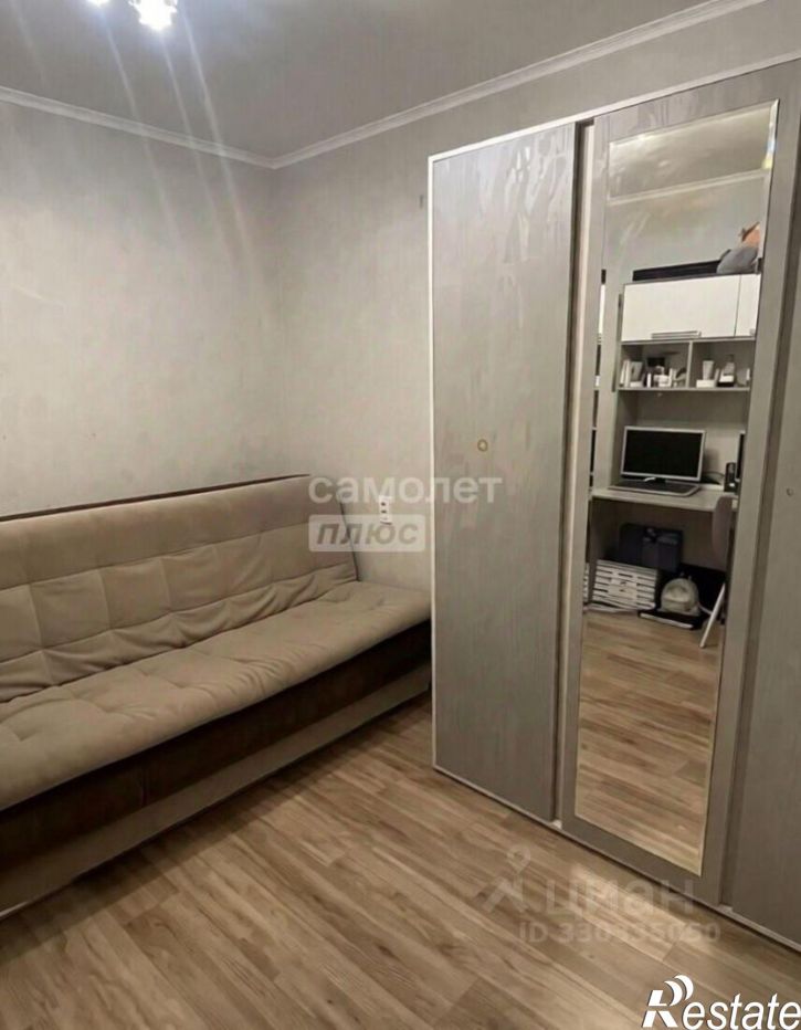 1-комн квартира ул Адмирала Пустошкина, 22 10,  д. 22 10,  к. 10