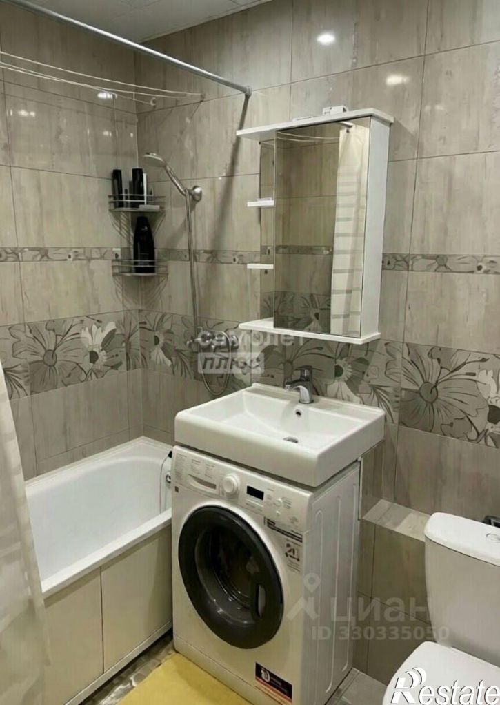 1-комн квартира ул Адмирала Пустошкина, 22 10,  д. 22 10,  к. 10