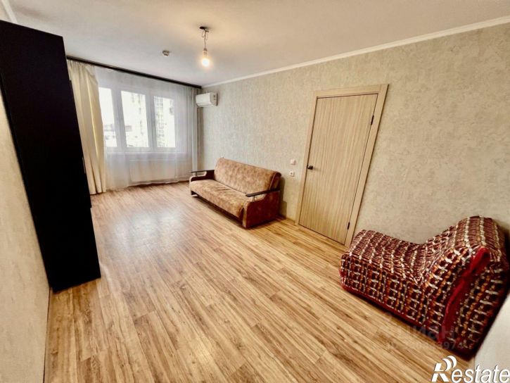 1-комн квартира ул Адмирала Пустошкина, 22 10,  д. 22 10,  к. 10