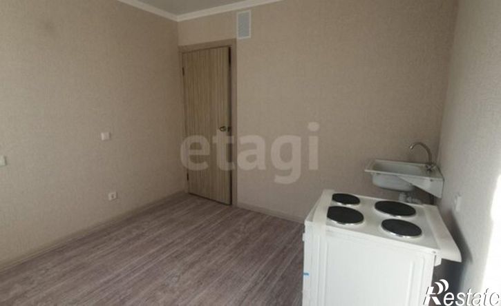 3-комн квартира ул Адмирала Пустошкина, 22 9,  д. 22 9,  к. 9