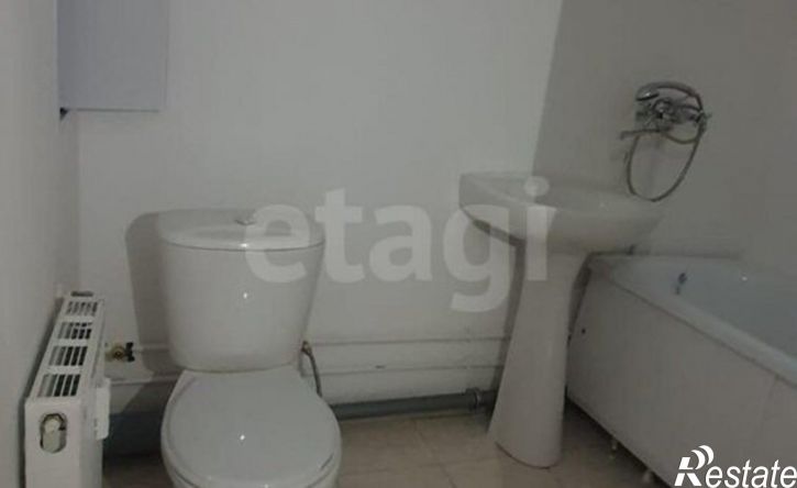 3-комн квартира ул Адмирала Пустошкина, 22 9,  д. 22 9,  к. 9