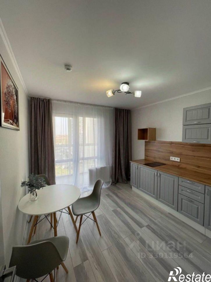 1-комн квартира улица Адмирала Пустошкина, 22 с6,  д. 22 с6