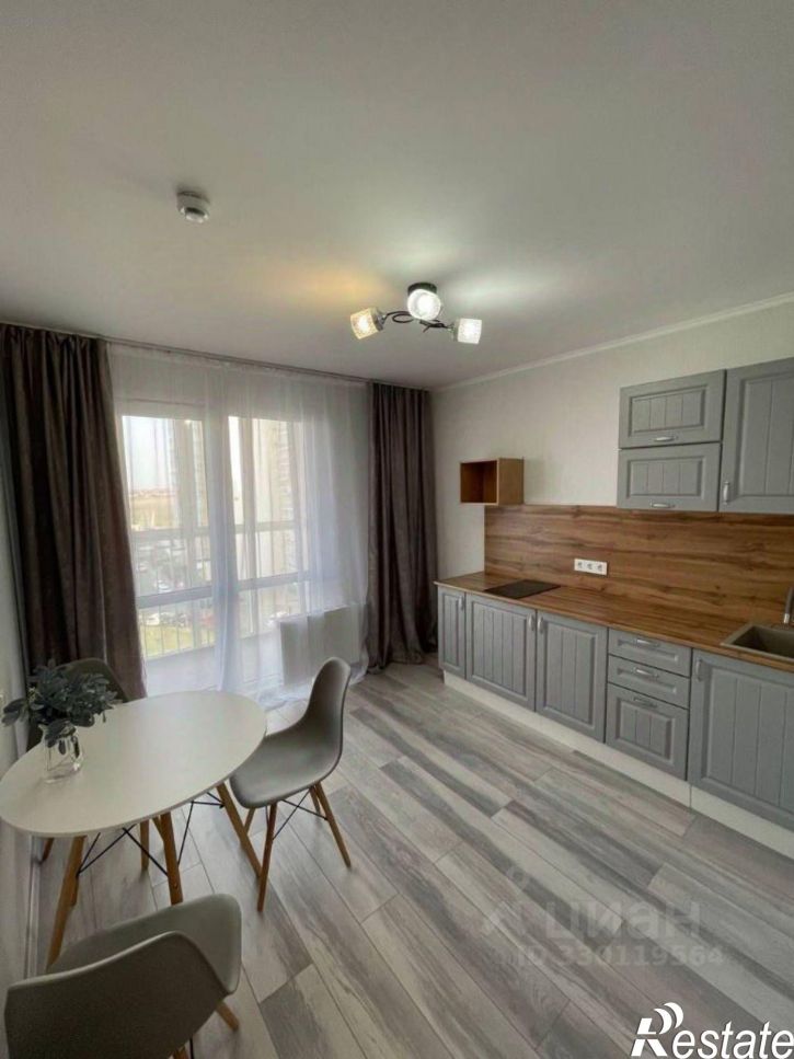 1-комн квартира улица Адмирала Пустошкина, 22 с6,  д. 22 с6