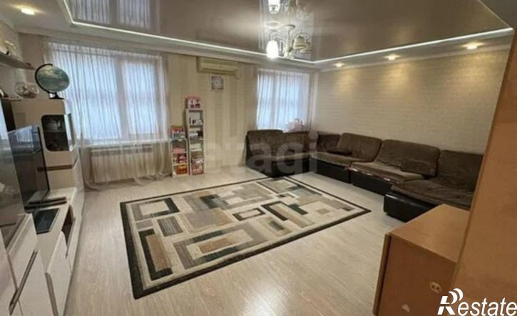 4-комн квартира 12-й микрорайон, 36