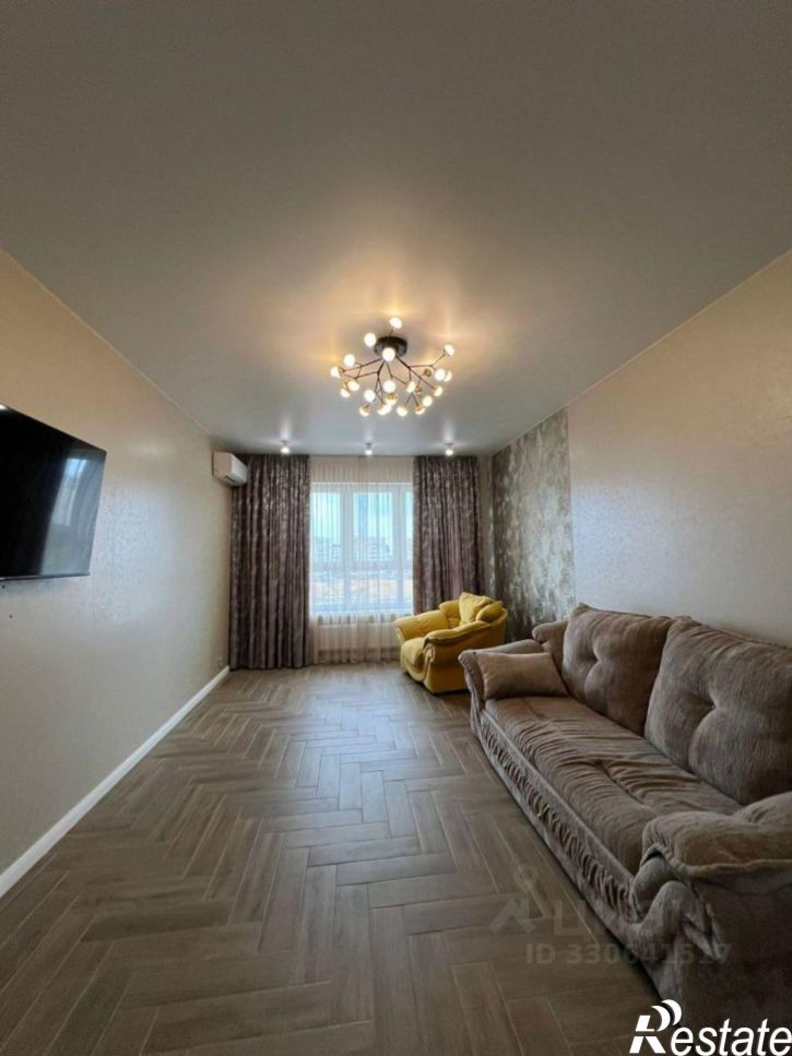 2-комн квартира улица Крылова, 13 к3,  д. 13 к3