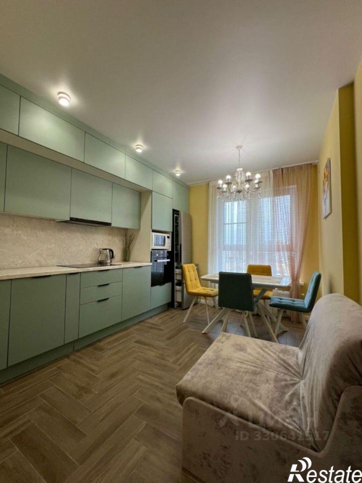2-комн квартира улица Крылова, 13 к3,  д. 13 к3