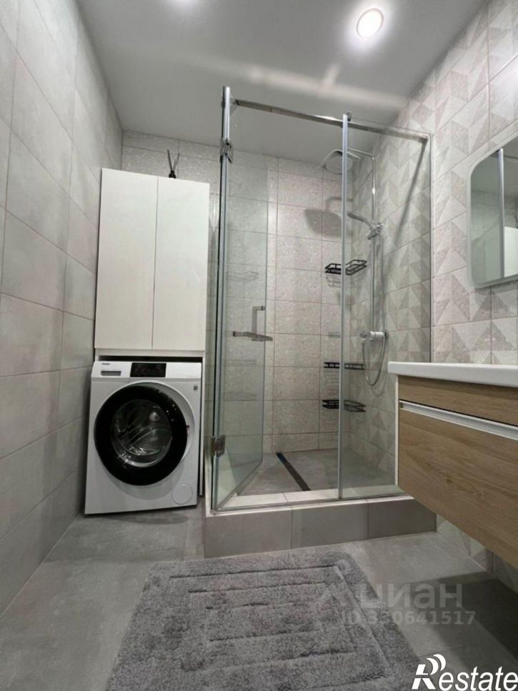 2-комн квартира улица Крылова, 13 к3,  д. 13 к3