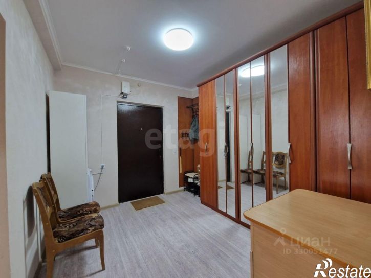 2-комн квартира улица Адмирала Пустошкина, 22 с1,  д. 22 с1