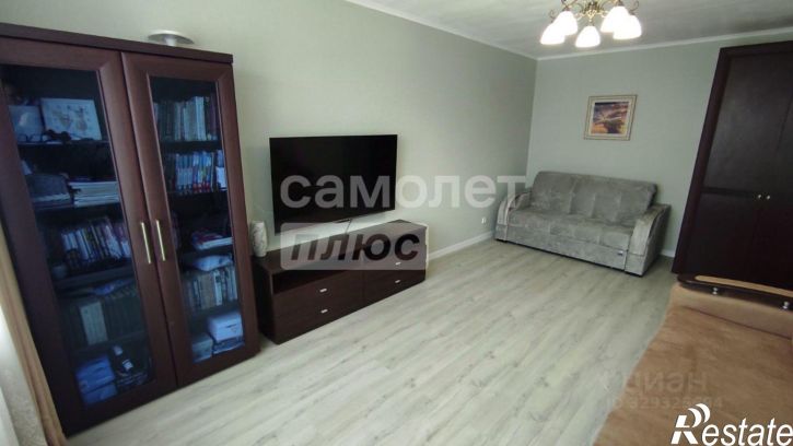 1-комн квартира улица Адмирала Пустошкина, 22 с8,  д. 22 с8