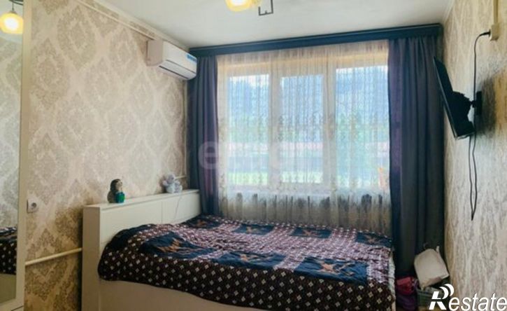 3-комн квартира 12-й микрорайон, 36