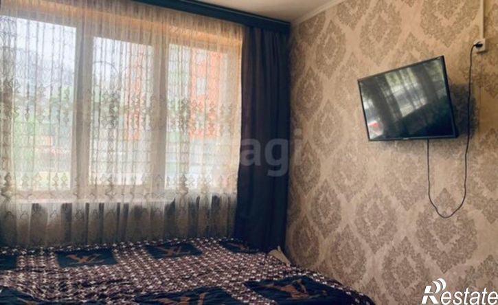 3-комн квартира 12-й микрорайон, 36