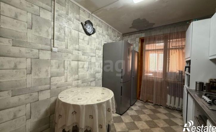 3-комн квартира 12-й микрорайон, 36