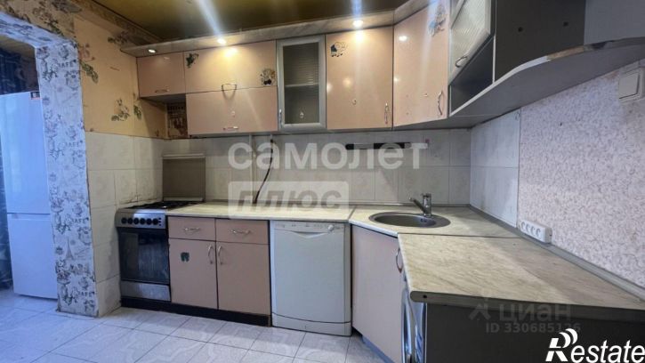 3-комн квартира ул Омелькова, 14Б,  д. 14Б