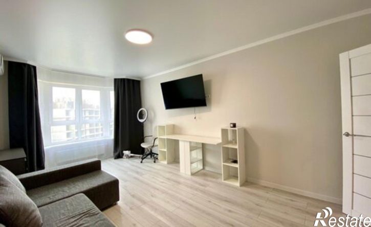 2-комн квартира улица Крылова, 13 к2,  д. 13 к2