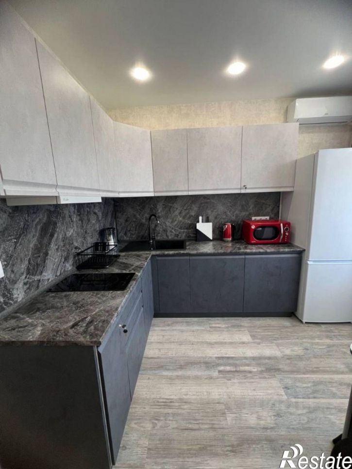 2-комн квартира Пионерский пр-кт, 100В 2,  д. 100В 2,  к. 2