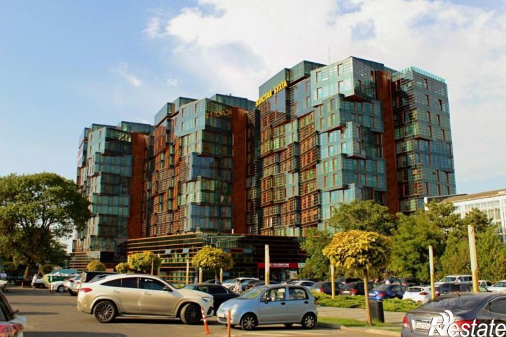 3-комн квартира пр-кт Революции, 3,  д. 3