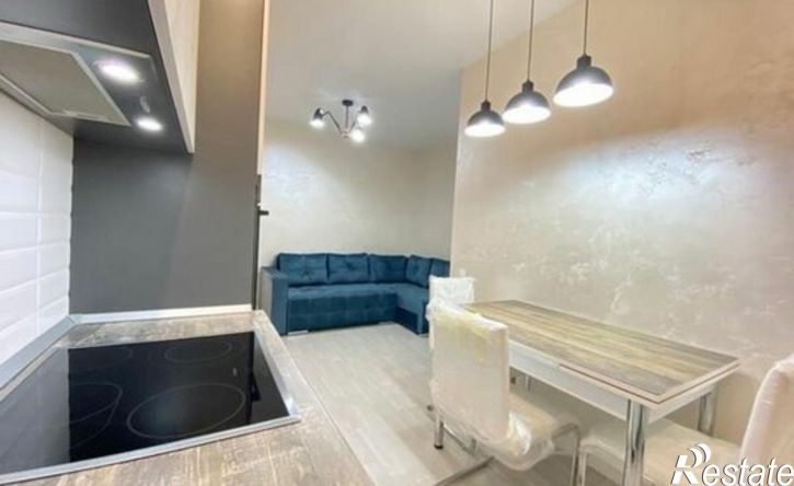 2-комн квартира 12-й микрорайон, 36А