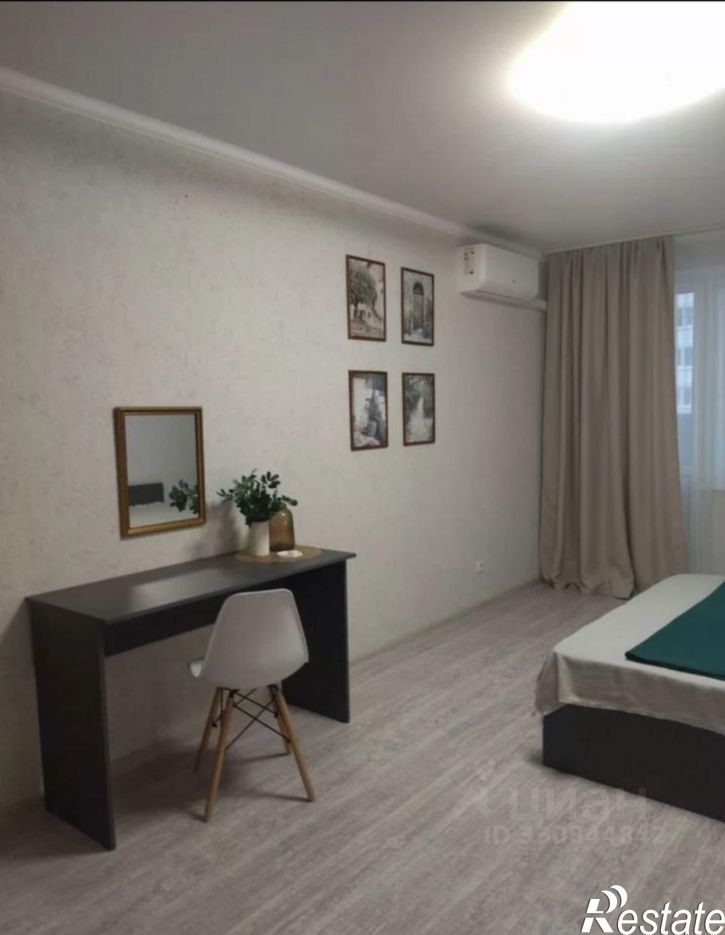 3-комн квартира улица Адмирала Пустошкина, 22 с10,  д. 22 с10