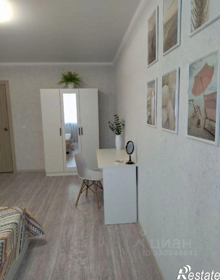 3-комн квартира улица Адмирала Пустошкина, 22 с10,  д. 22 с10