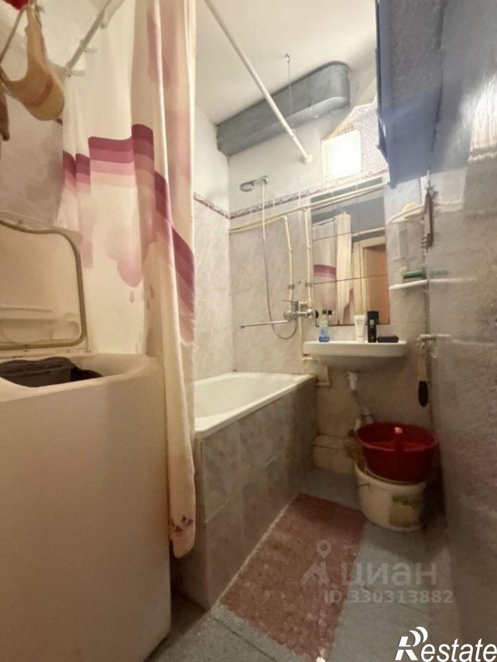 3-комн квартира улица Толстого, 58,  д. 58
