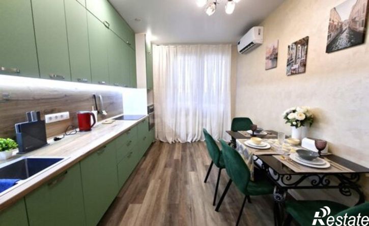 2-комн квартира улица Омелькова, 93,  д. 93