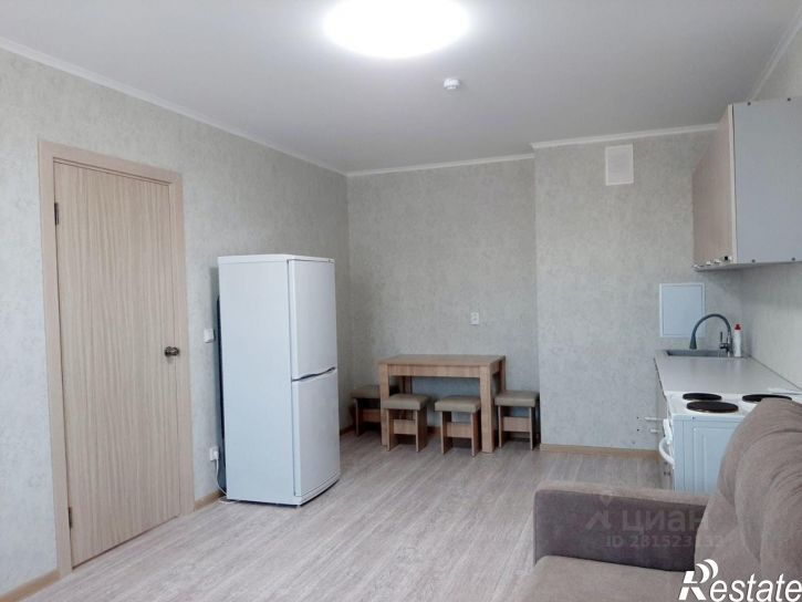 1-комн квартира улица Адмирала Пустошкина, 16,  д. 16