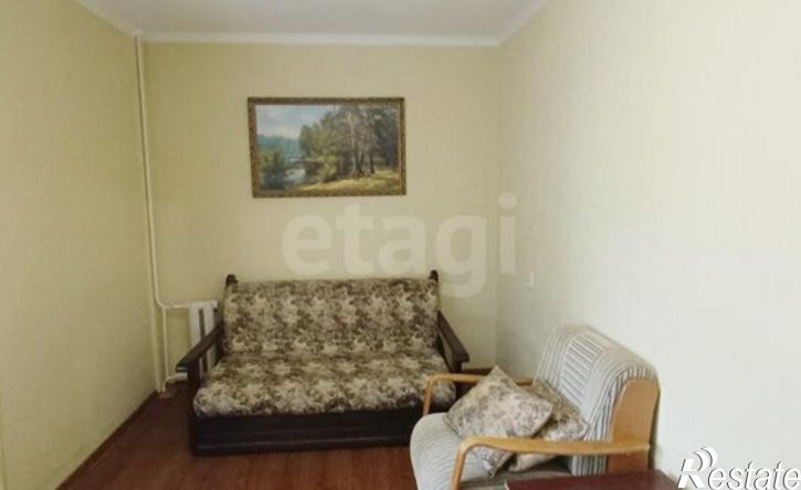 3-комн квартира 12-й микрорайон, 10