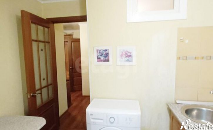 3-комн квартира 12-й микрорайон, 10