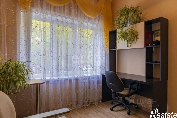 2-комн квартира Астраханская улица, 77,  д. 77