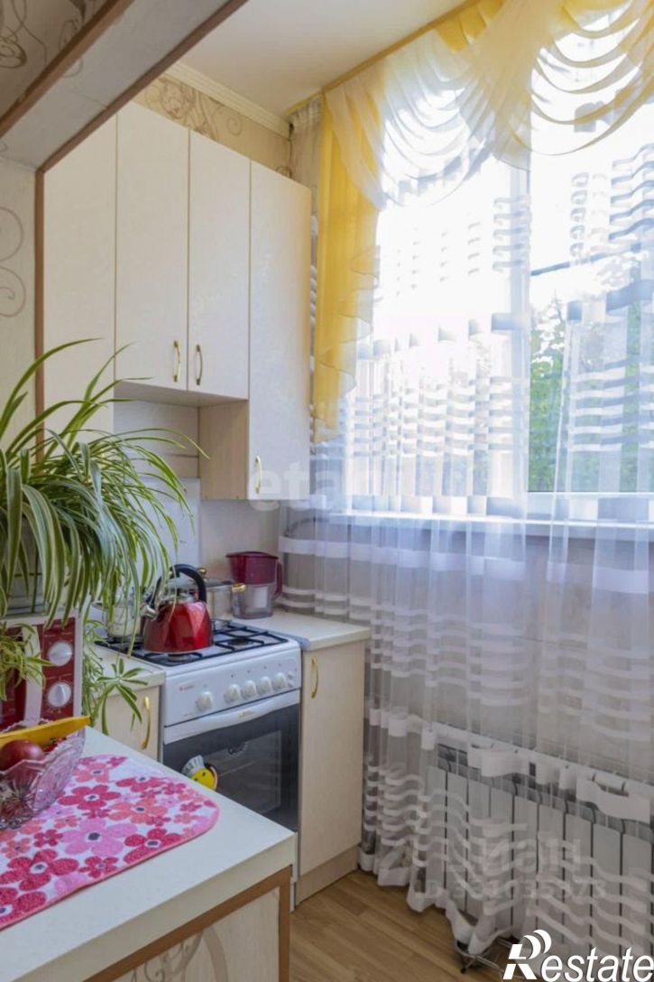 2-комн квартира Астраханская улица, 77,  д. 77