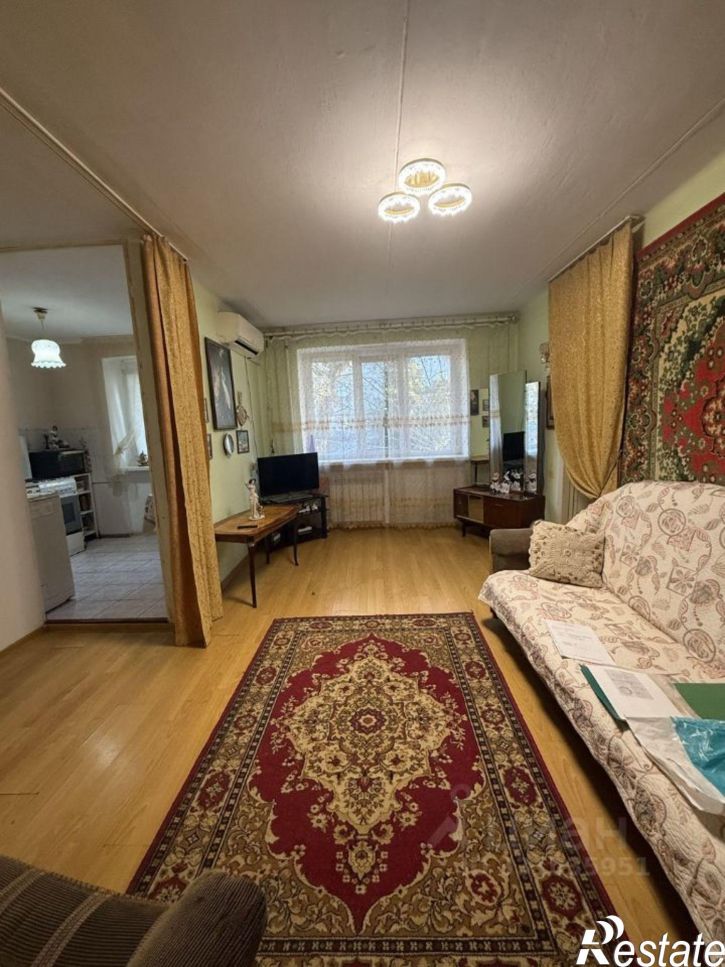 3-комн квартира ул Горького, 64,  д. 64