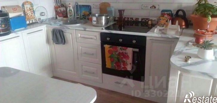 1-комн квартира улица Адмирала Пустошкина, 22 с4,  д. 22 с4