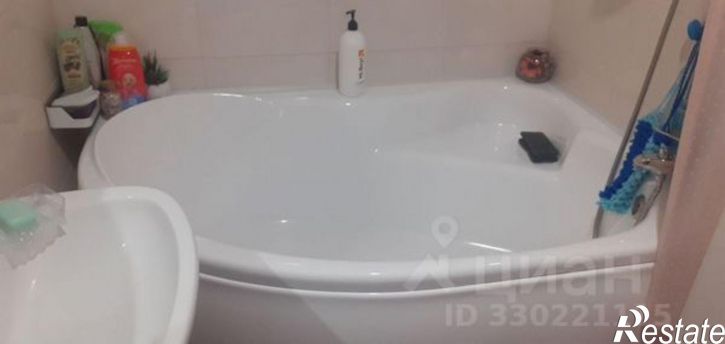 1-комн квартира улица Адмирала Пустошкина, 22 с4,  д. 22 с4