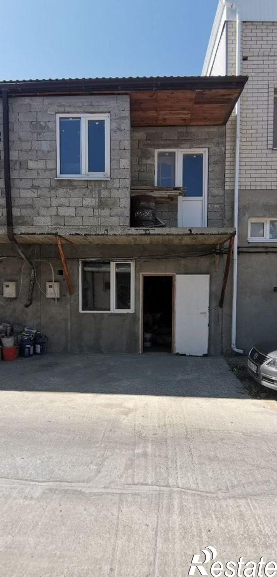 Купить гараж, место в паркинге за 2 700 000 рублей на ул Ивана Голубца, 155