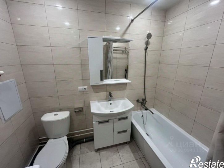 1-комн квартира ул Адмирала Пустошкина, 22 11,  д. 22 11,  к. 11