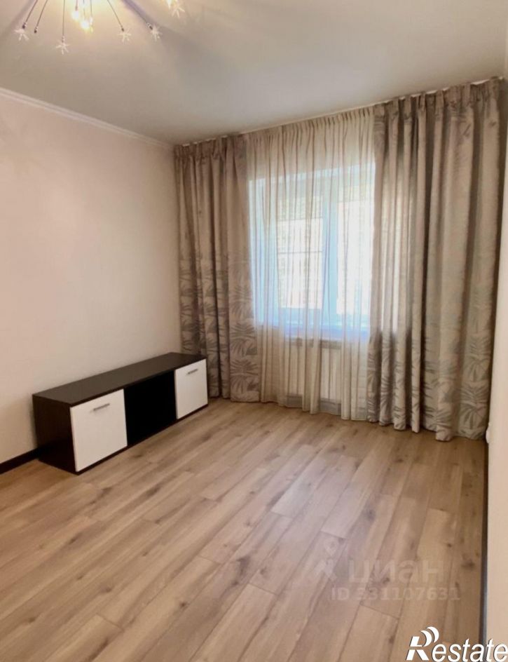 3-комн квартира Новороссийская улица, 232,  д. 232