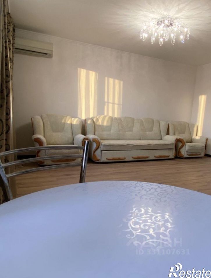 3-комн квартира Новороссийская улица, 232,  д. 232