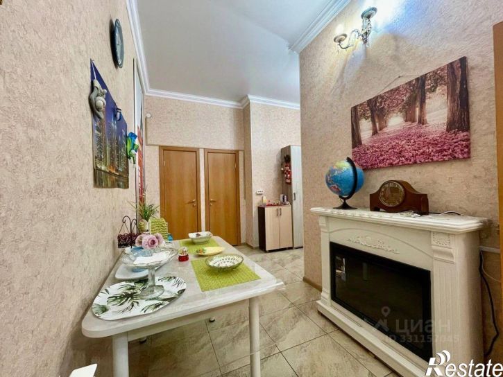 2-комн квартира улица Кати Соловьяновой, 84,  д. 84