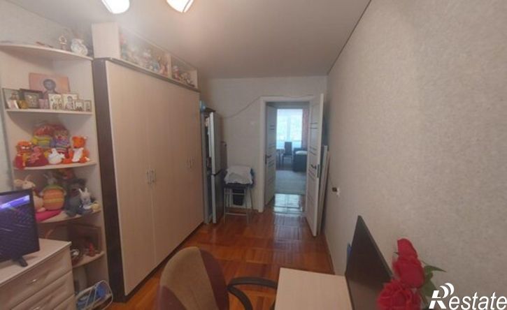 2-комн квартира 12-й микрорайон, 9