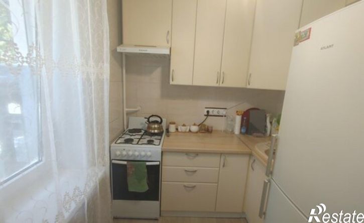 2-комн квартира 12-й микрорайон, 9