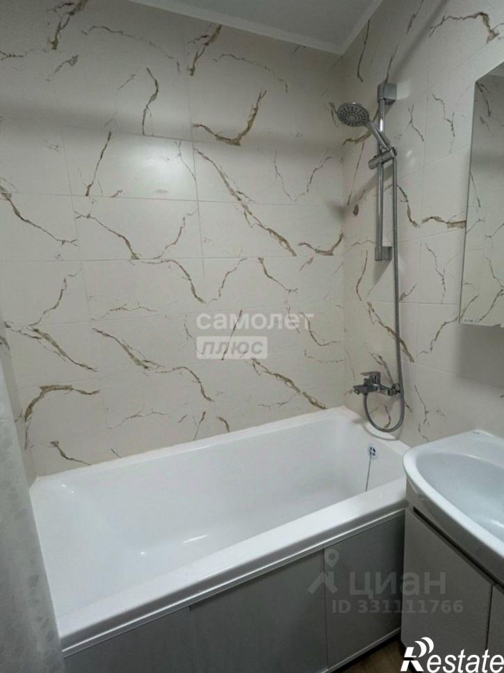 2-комн квартира ул Толстого, 60,  д. 60